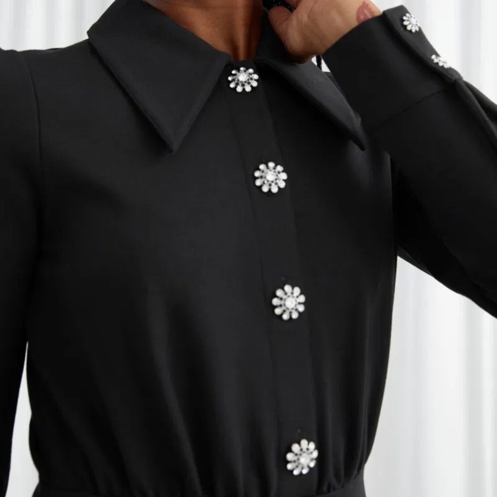 & Other Stories Black Buttoned Long Sleeve Dress - Picture 2 of 4